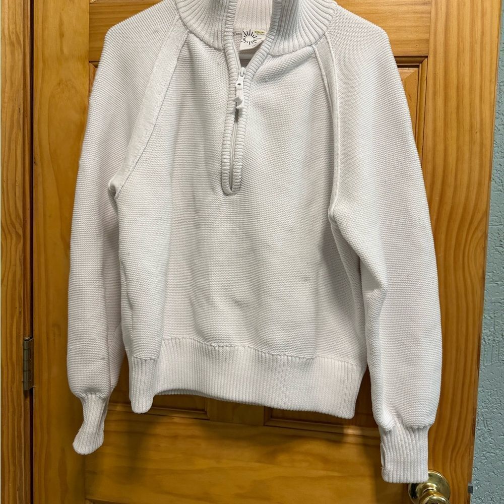 Offline by Aerie White Half-Zip Sweater Pullover size S